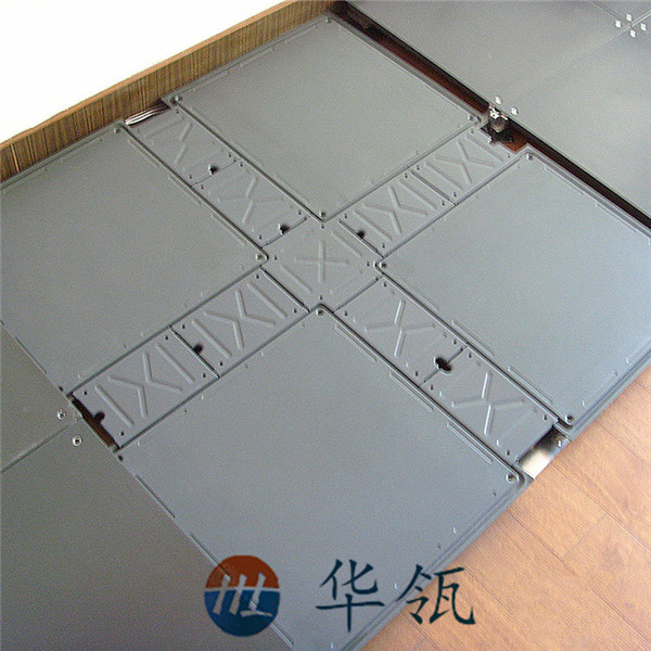 全鋼線槽網(wǎng)絡(luò)地板